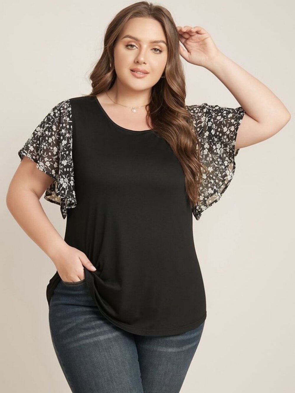 Bloomchic Ditsy Floral Ruffle Sleeve Round Neck T-Shirt Black 26